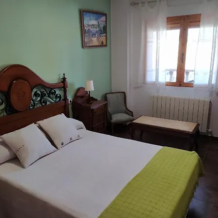 בית כפרי Mi Descanso Valdefuentes de Sangusín